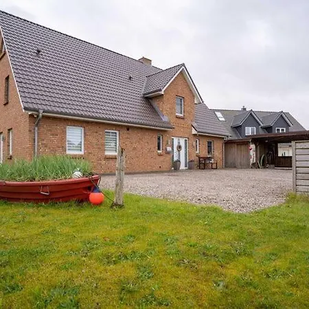 Doppelhaushaelfte In St Peter-ording *