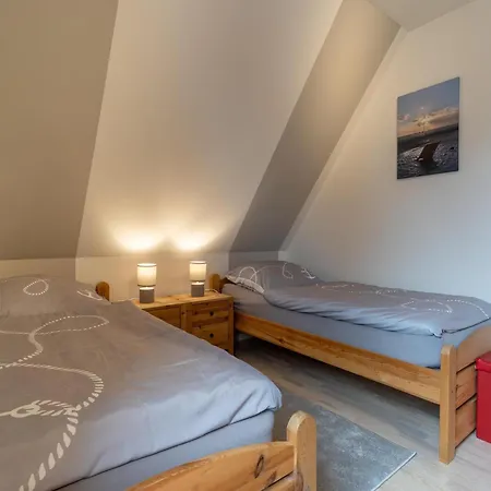 Doppelhaushaelfte In St Peter-ording Böhl