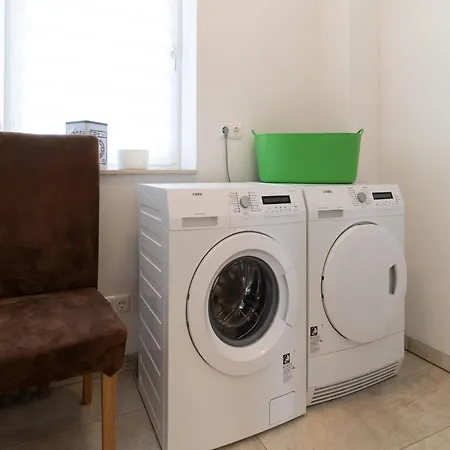 Doppelhaushaelfte In St Peter-ording