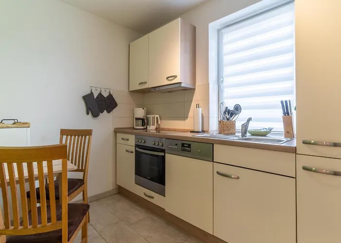 Doppelhaushaelfte In St Peter-ording *